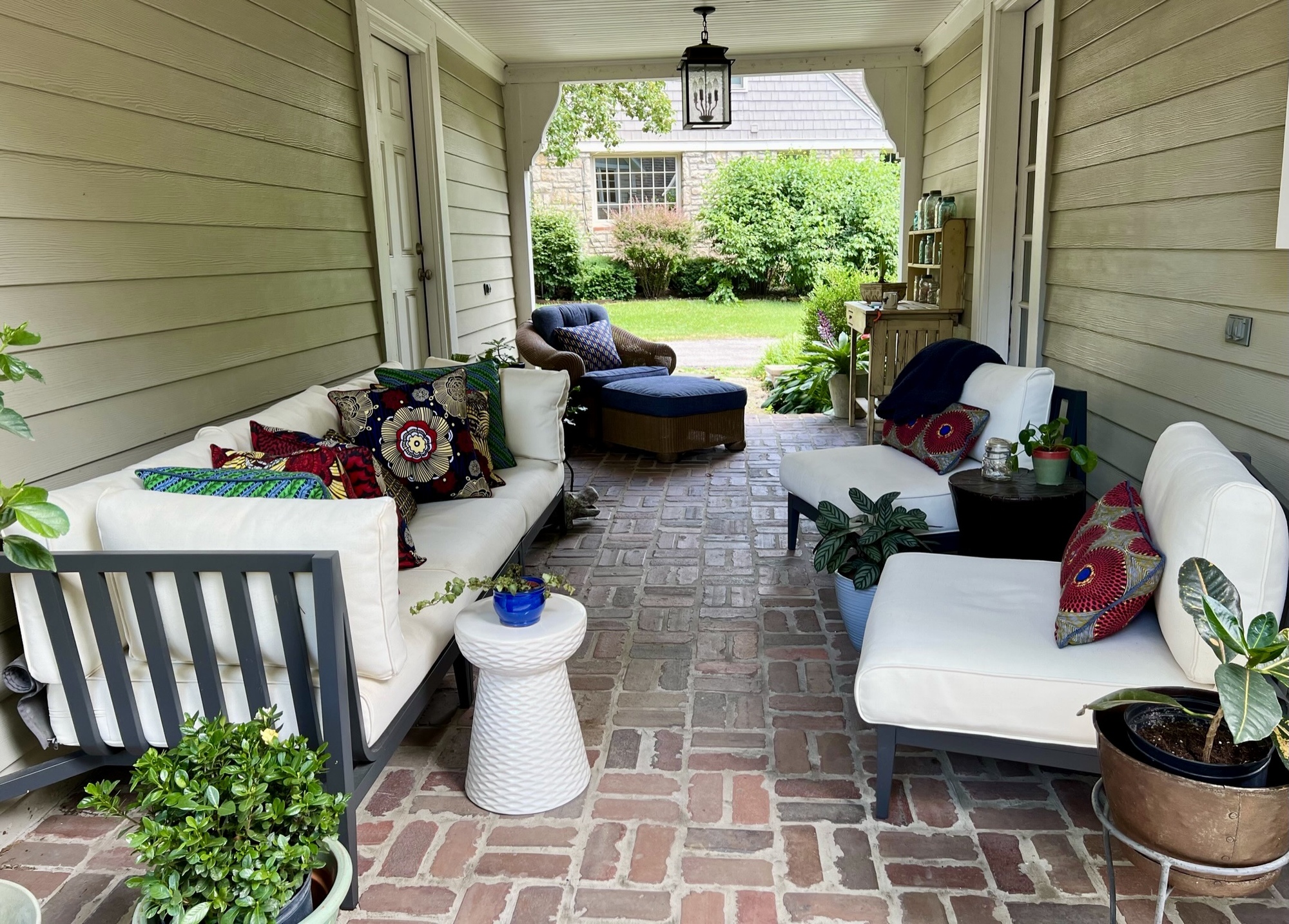 An All-Weather Breezeway in Leawood, KS - Photo 1