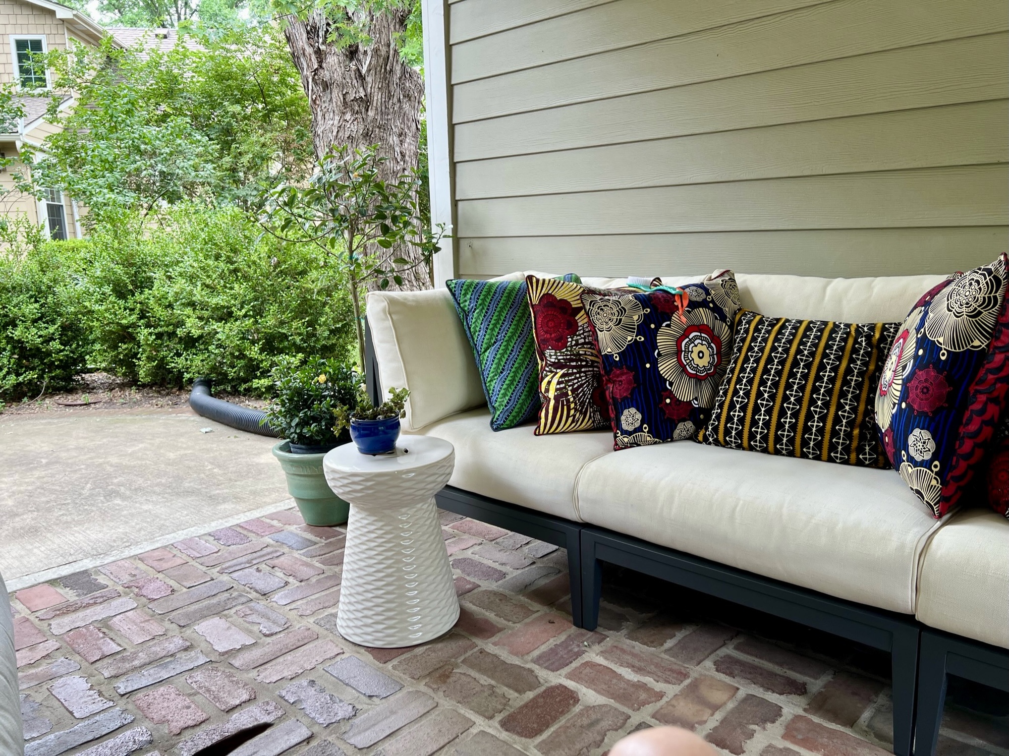 An All-Weather Breezeway in Leawood, KS - Photo 2