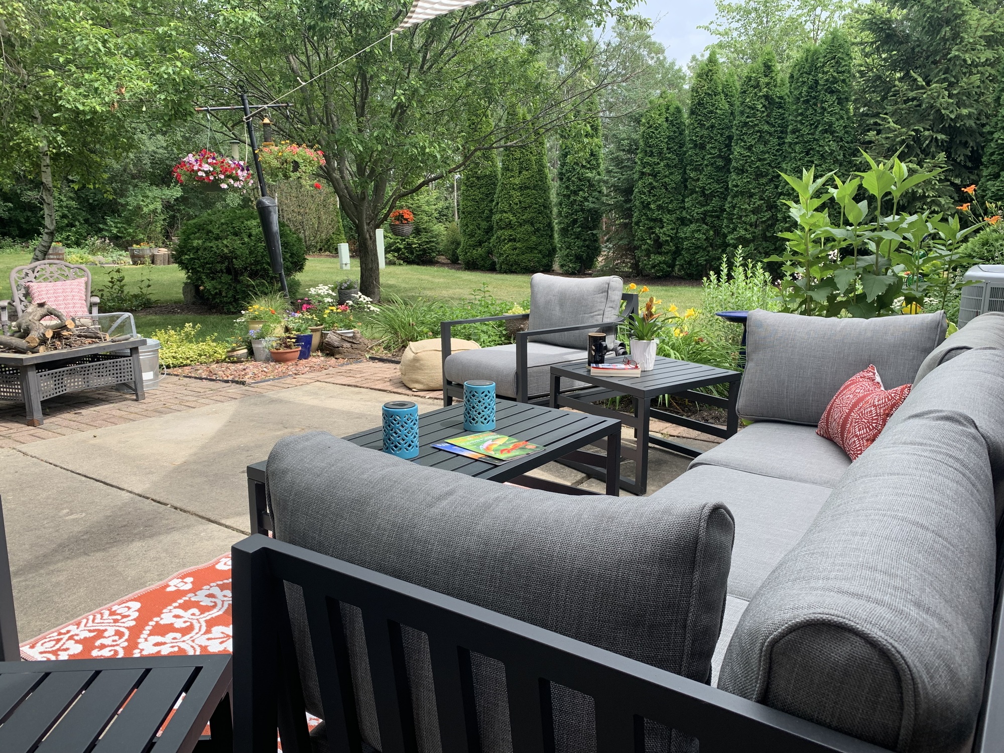 A Backyard Patio Surrounded by Woods - Photo 2