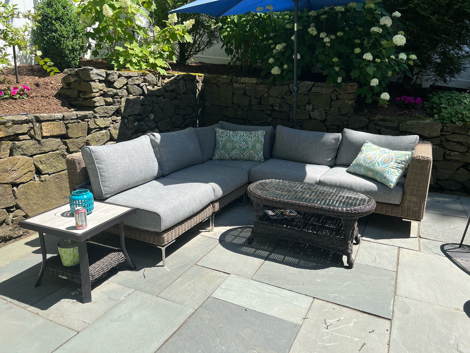 A Cozy Flagstone Patio in White Plains, NY - Photo 1