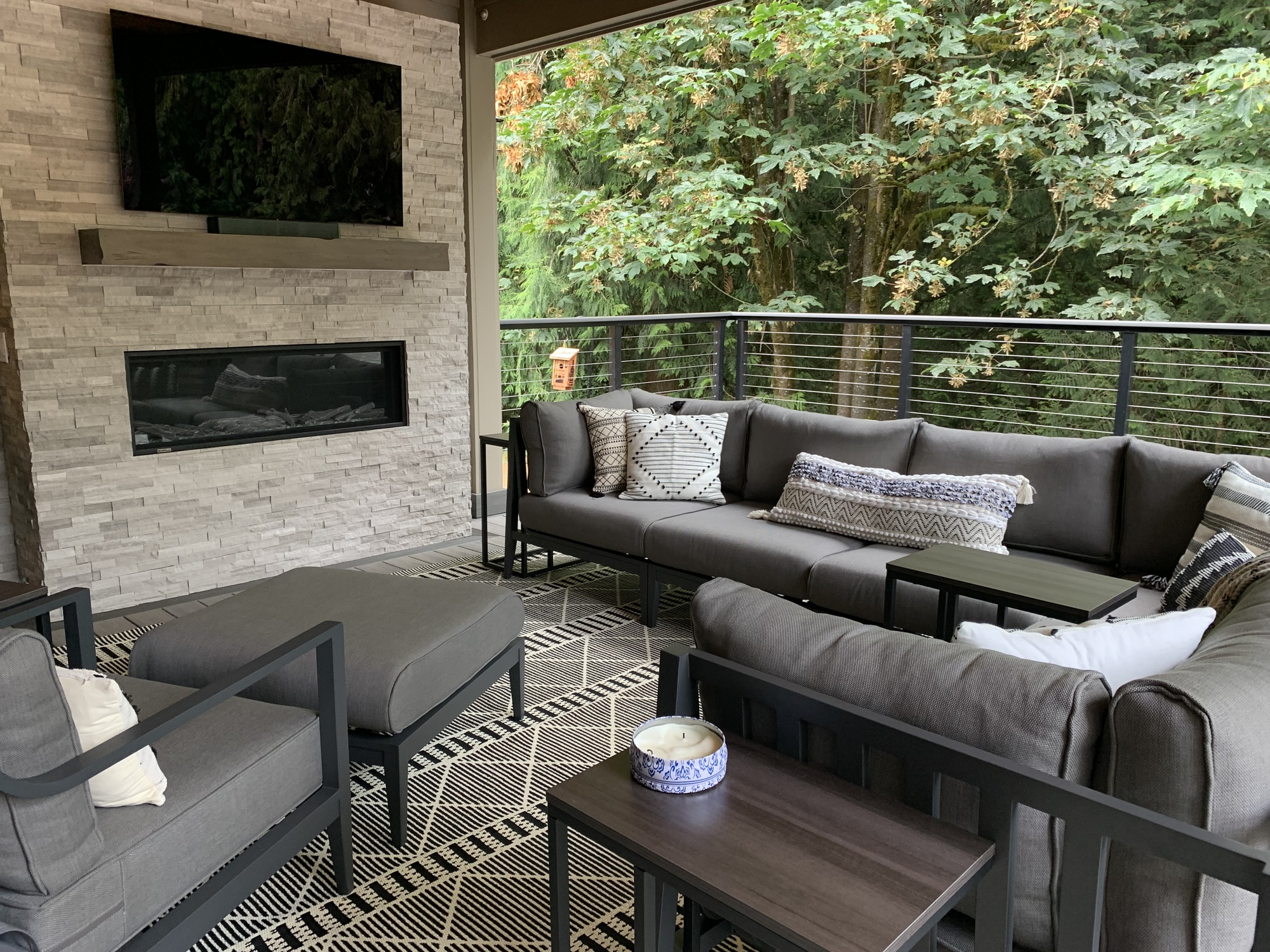 Home Is in the Backyard for This Maple Valley Couple - Photo 1