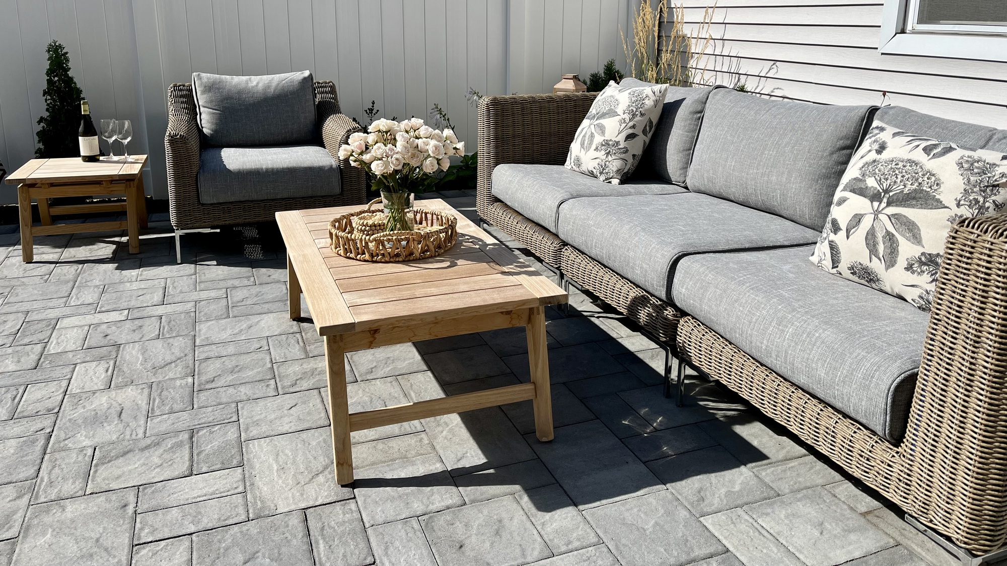 A Social Setting in Stamford, CT - Photo 2