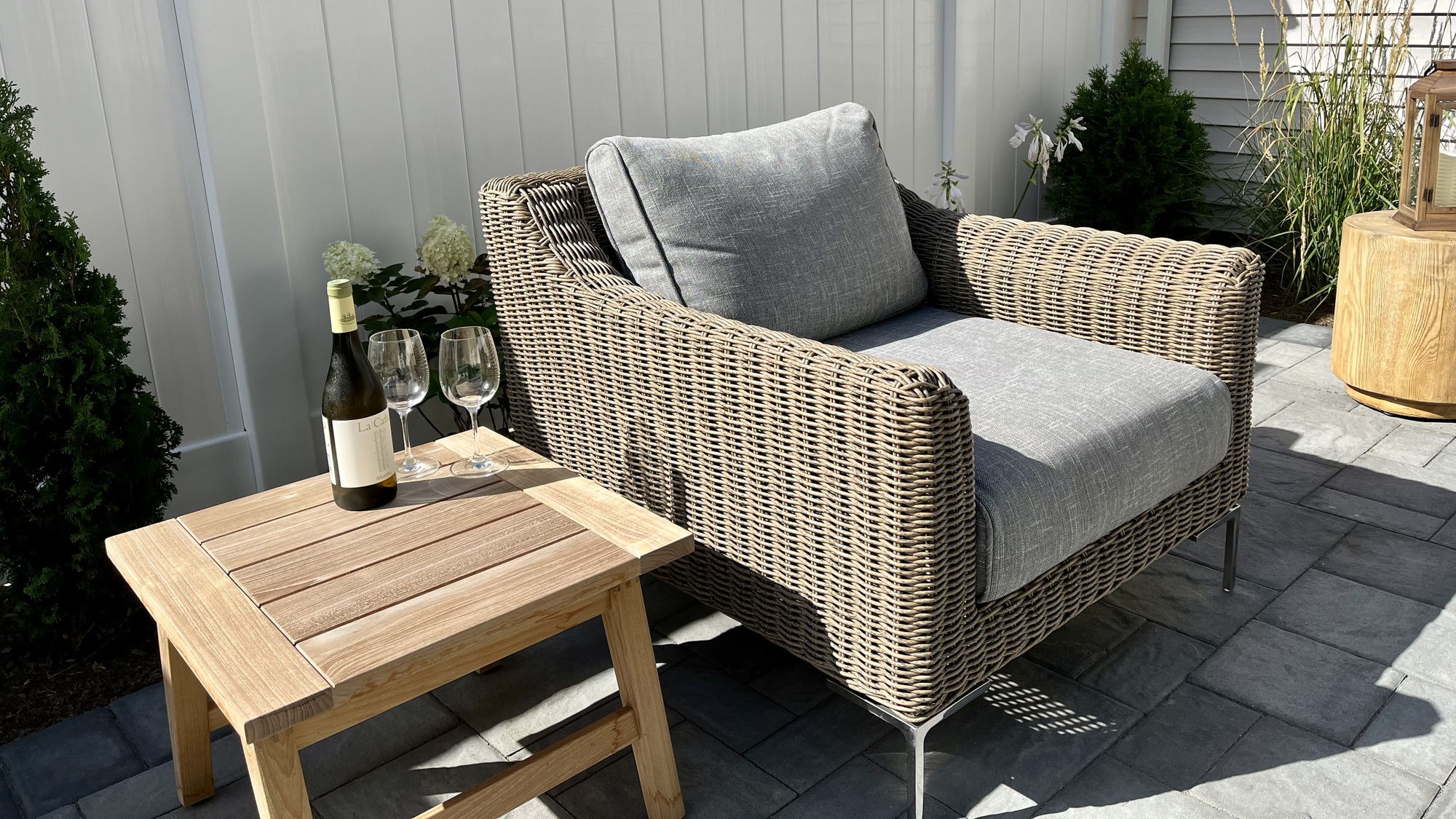 A Social Setting in Stamford, CT - Photo 3