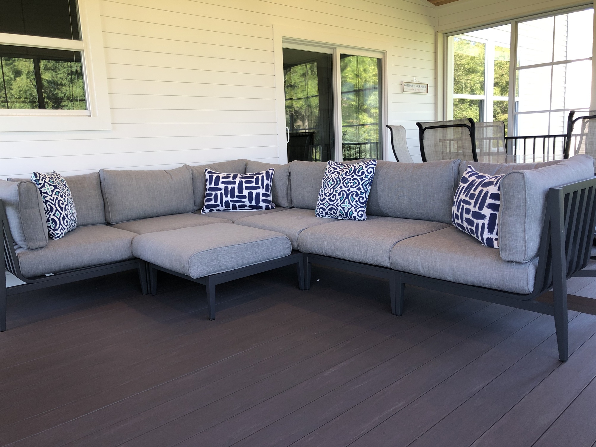  A Relaxing Outdoor Living Room in Victoria, MN - Photo 1