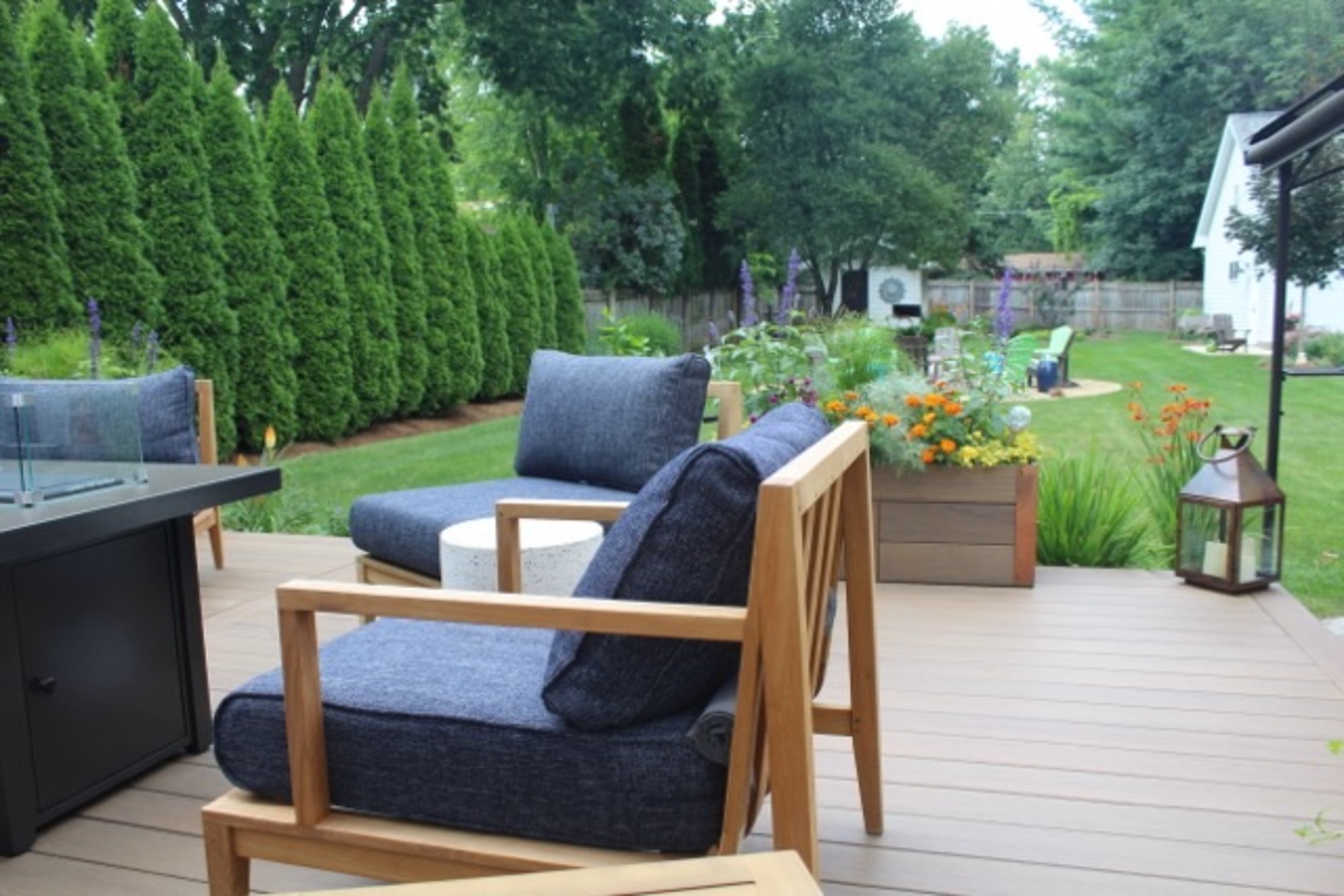 Backyard Oasis in Chicago Suburbs - Photo 3